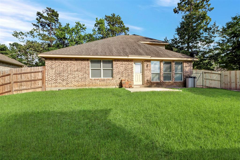 3807 Springcrest Lane, Montgomery, Texas image 33