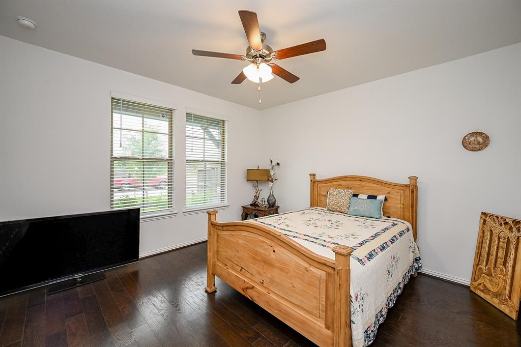31326 Whitfield Court, Fulshear, Texas image 5