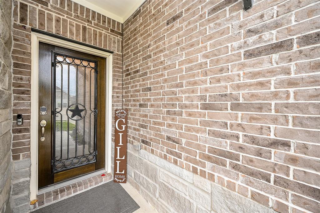 31326 Whitfield Court, Fulshear, Texas image 3