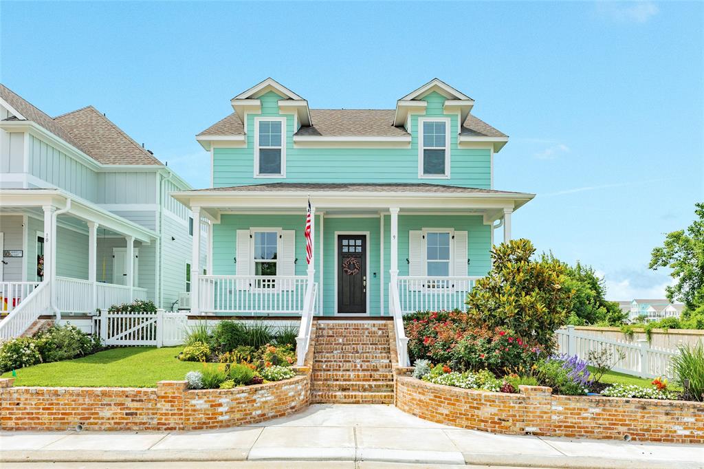 9 Caravelle Court, Galveston, Texas image 1