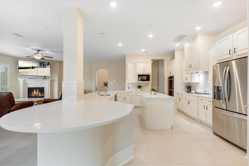 1912 Jillian Terrace, Friendswood, Texas image 1