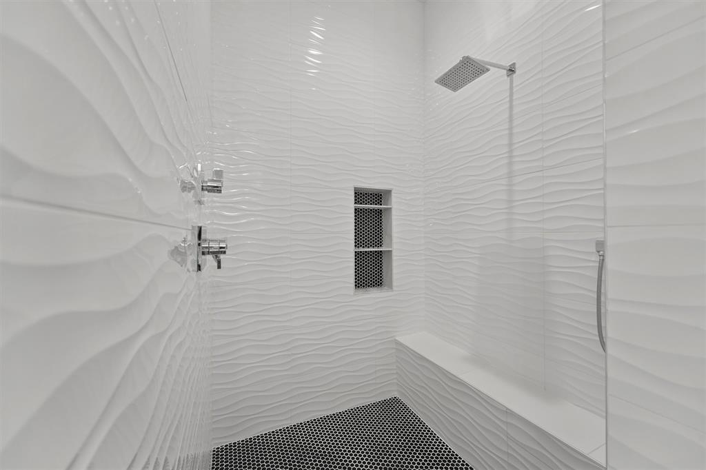 4035 Obra Drive, Galveston, Texas image 11