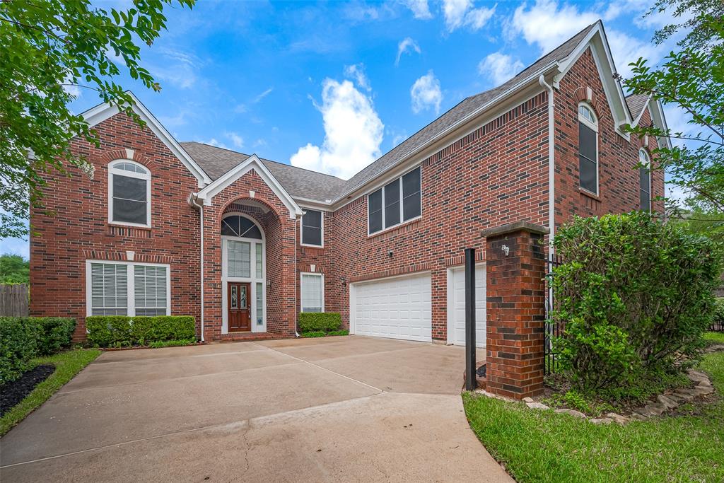 3914 Waterview Court, Missouri City, Texas image 2