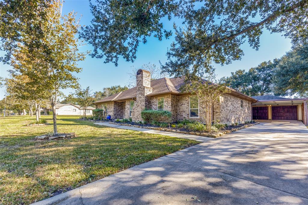 31222 Stella Lane, Tomball, Texas image 1