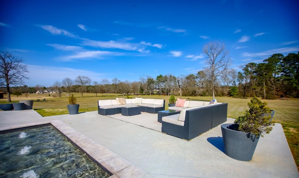 307 Bridle Path Path, Lufkin, Texas image 47