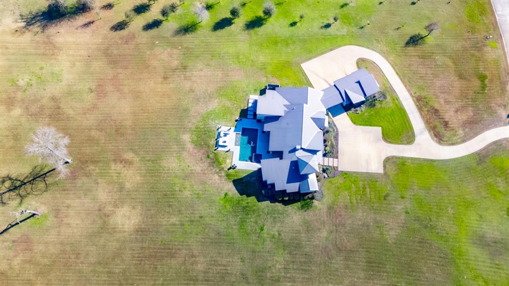 307 Bridle Path Path, Lufkin, Texas image 7