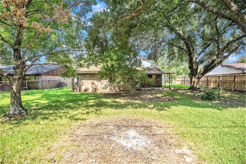 502 Corley Drive, Highlands, Texas image 15