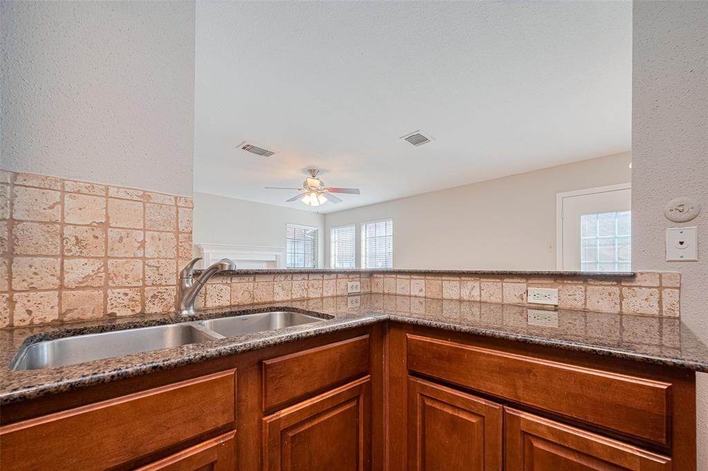 2211 S Kirkwood Road #19, Houston, Texas image 15