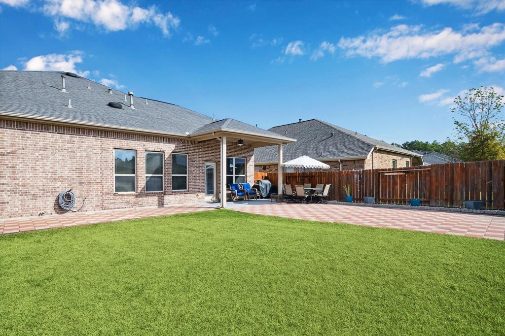 31838 Chapel Rock Lane, Spring, Texas image 2