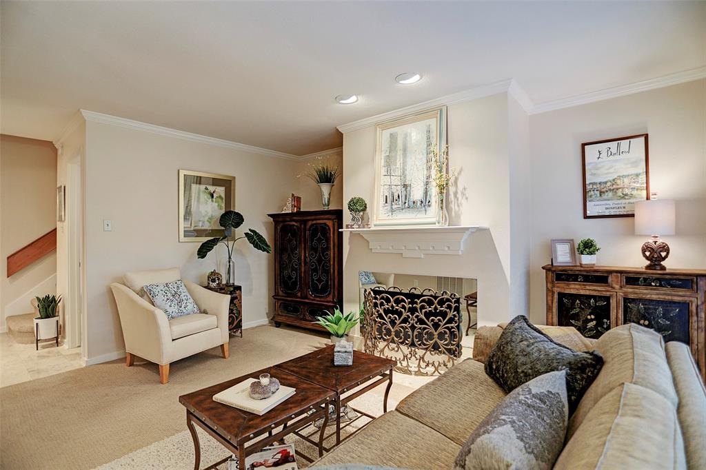 Houston, Texas 77057, United States, 2 Bedrooms Bedrooms, ,2 BathroomsBathrooms,Residential,Active,83669