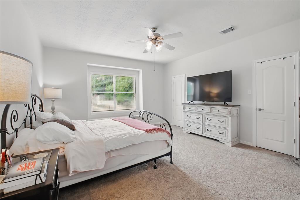 9210 E Lakeside Drive, Magnolia, Texas image 5