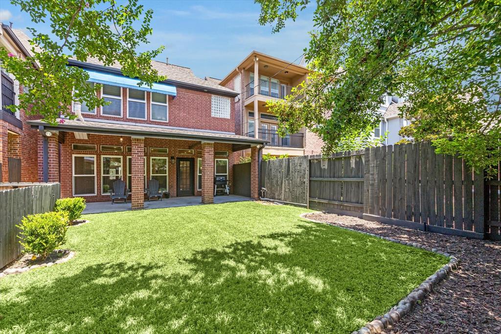 5323 Fairdale Lane, Houston, Texas image 31