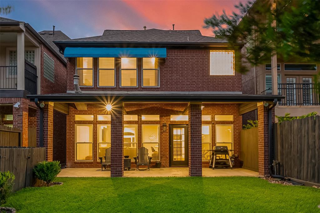 5323 Fairdale Lane, Houston, Texas image 33