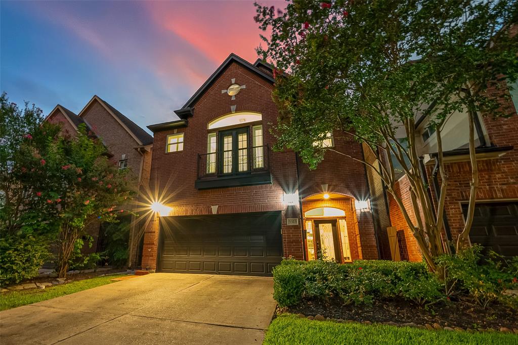 5323 Fairdale Lane, Houston, Texas image 4