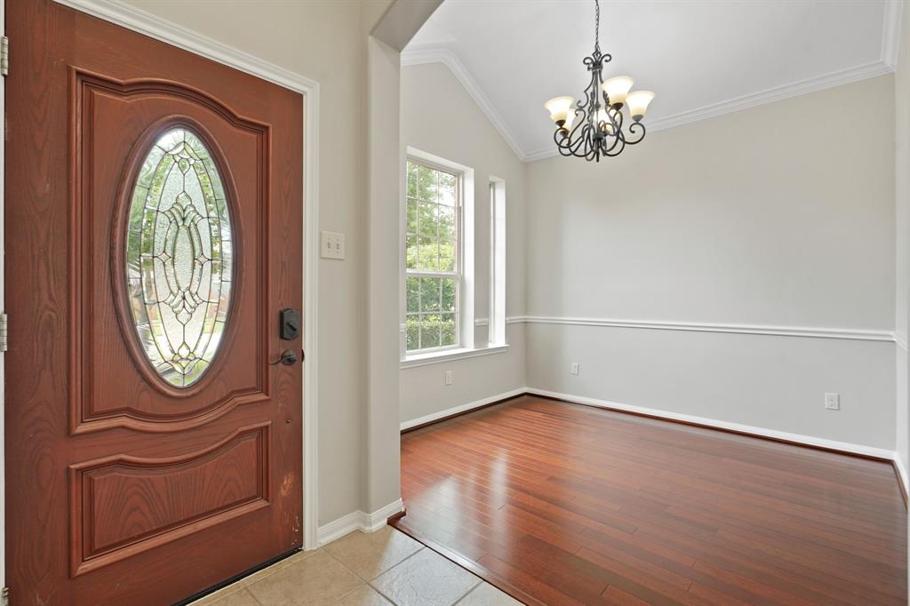 5011 Grand Chateau Lane, Houston, Texas image 5