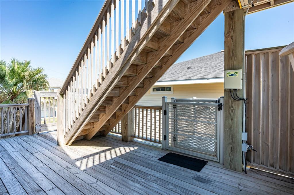 2932 Lakeside Drive, Crystal Beach, Texas image 16