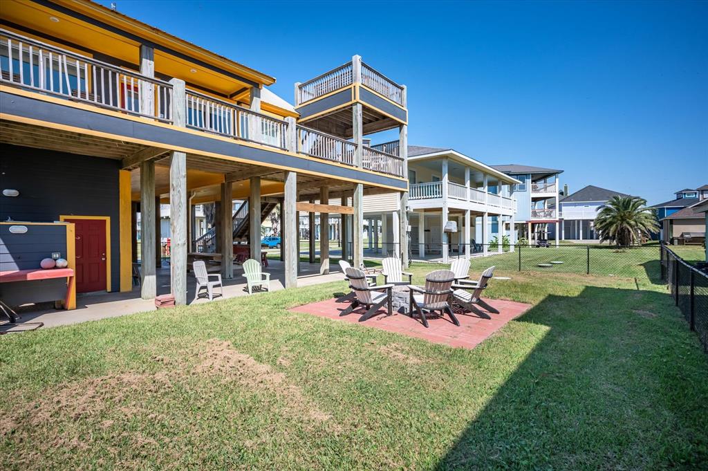 2932 Lakeside Drive, Crystal Beach, Texas image 11