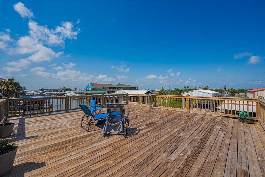 1126 Island Boulevard, Crystal Beach, Texas image 34
