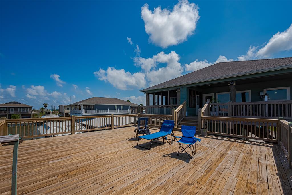 1126 Island Boulevard, Crystal Beach, Texas image 36