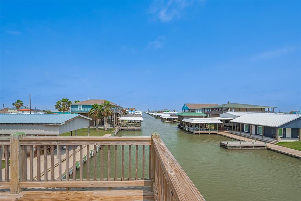 1126 Island Boulevard, Crystal Beach, Texas image 38