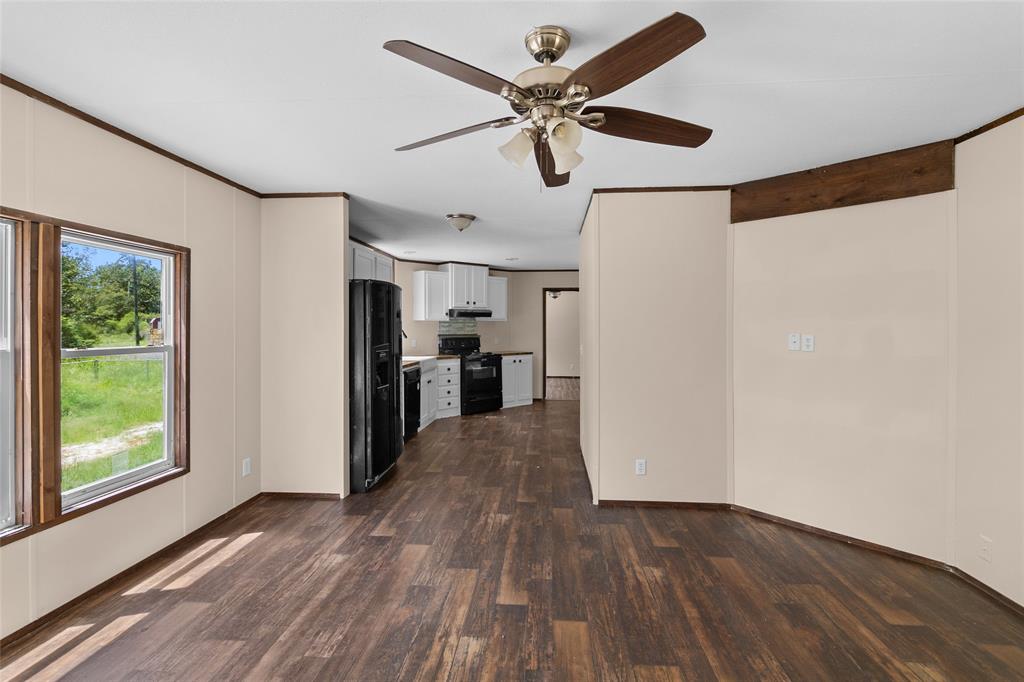 227 Cottonwood, Onalaska, Texas image 4