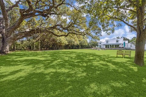 A home in Round Top