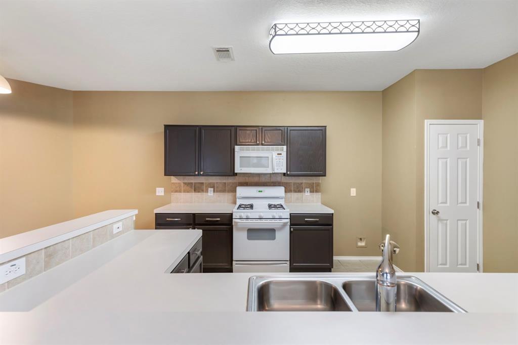 4815 Rustic Field Lane, Katy, Texas image 21