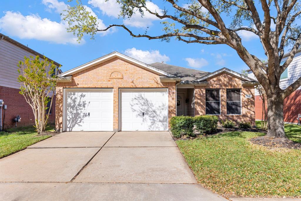 4815 Rustic Field Lane, Katy, Texas image 1