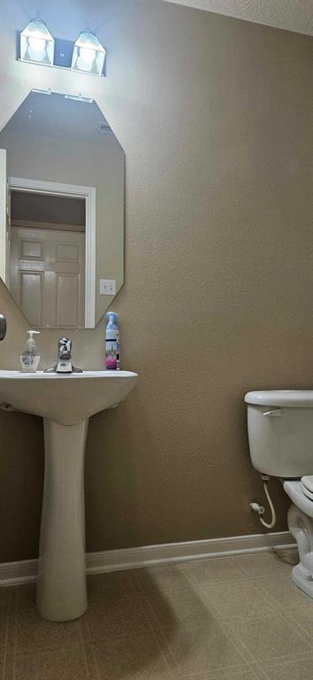 930 Sage Street, Baytown, Texas image 19