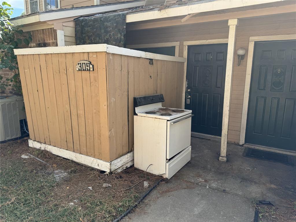 7402 Alabonson Rd 309