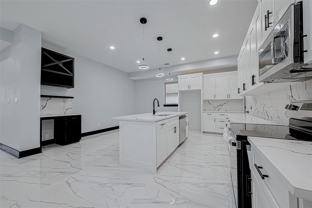 451 Road 51021, Cleveland, Texas image 7