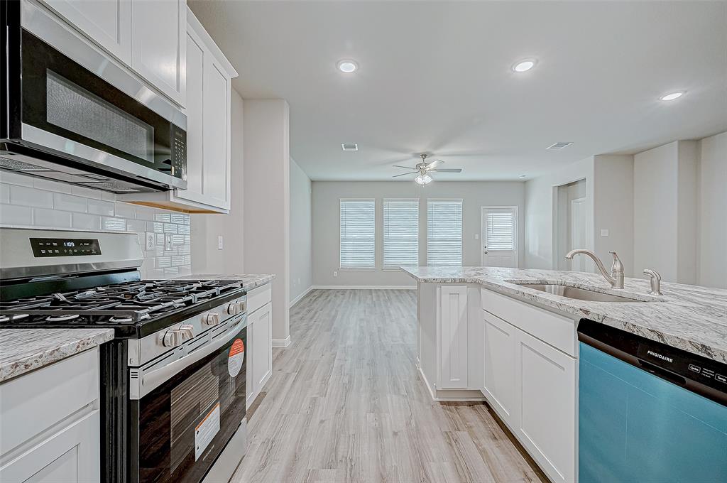 19523 Perissa Terrace Drive, Hockley, Texas image 11