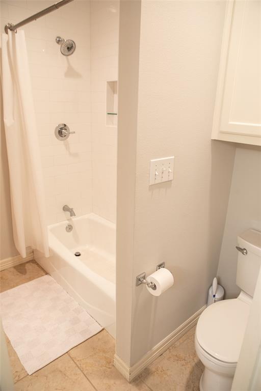 5065 Oakmont Drive, Beaumont, Texas image 21