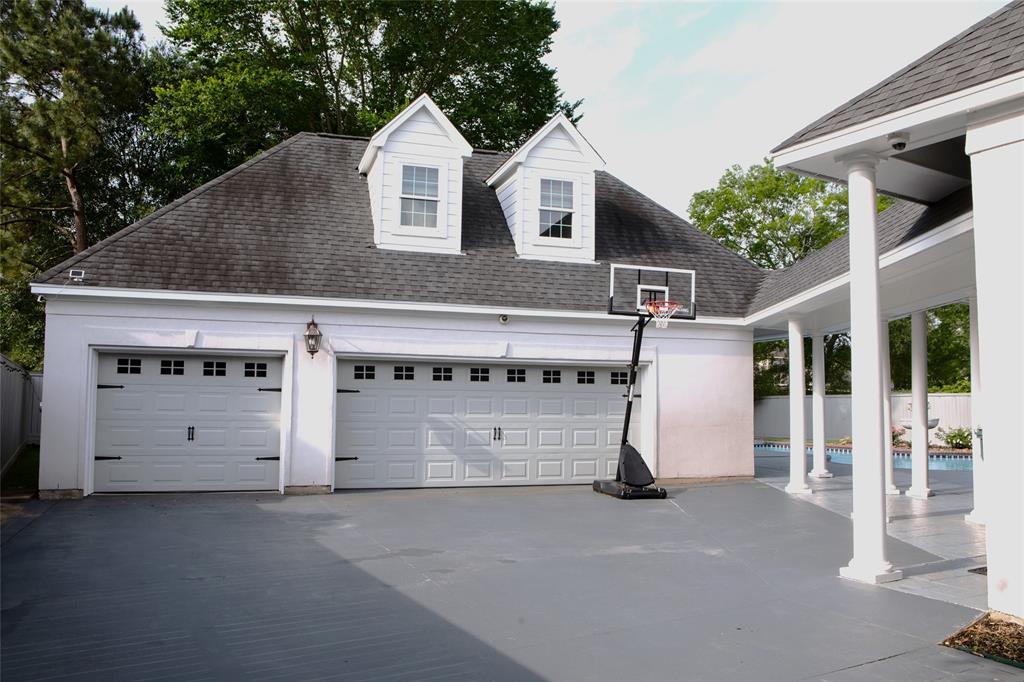 5065 Oakmont Drive, Beaumont, Texas image 29