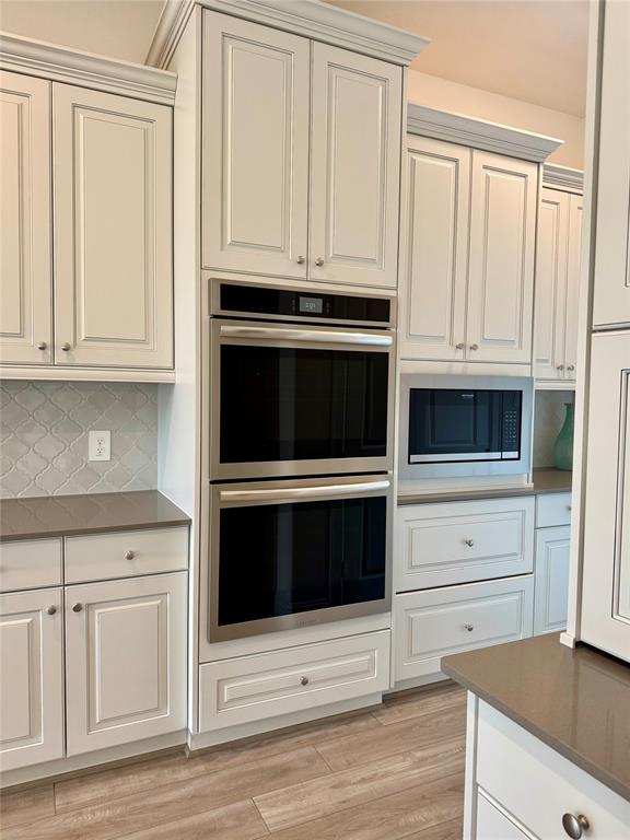 property-search 4 1215 Tallow Park Lane