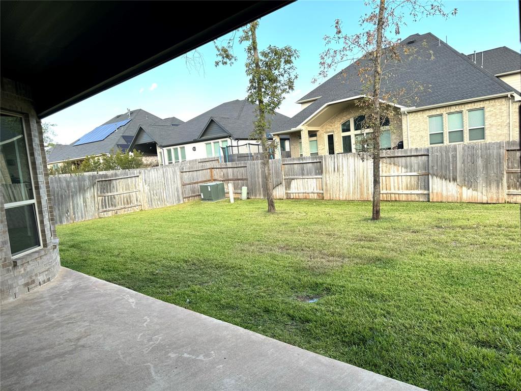 1215 Tallow Park Lane, Pinehurst, Texas image 40