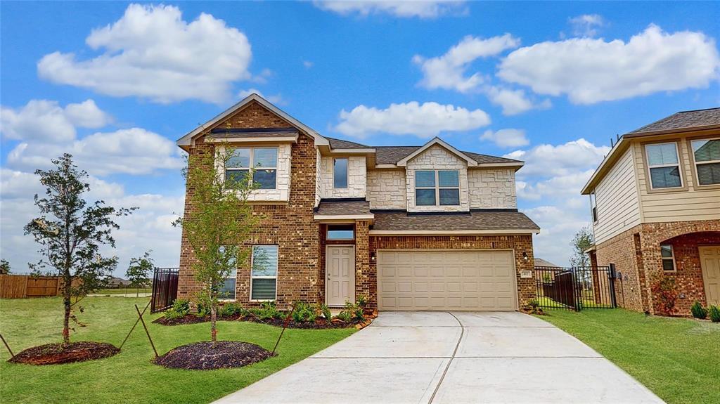 3210 Tranquility Lane, Baytown, Texas image 1