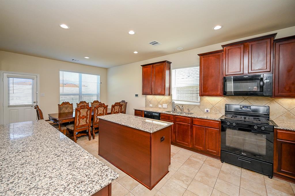 33010 Franklin Brooks Drive, Brookshire, Texas image 18