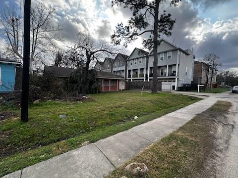 1230 W 26th Street, Houston, Texas image 8