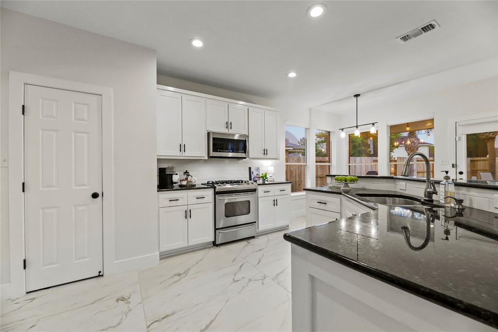 5003 Peabody Hill Lane, Katy, Texas image 12