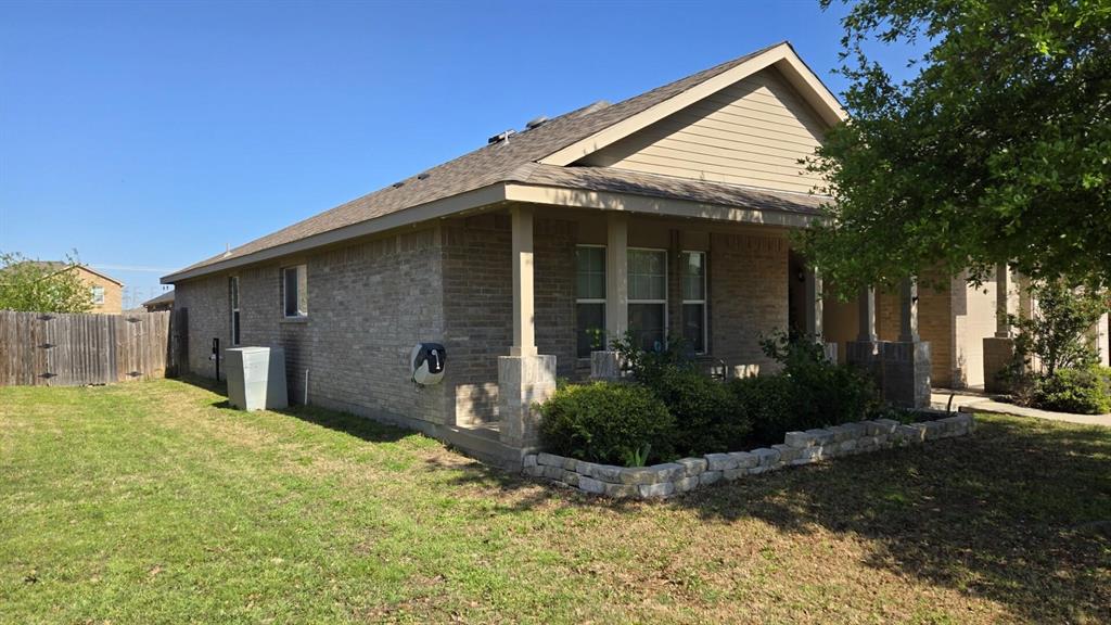 103 Patriot Parkway, Venus, Texas image 2
