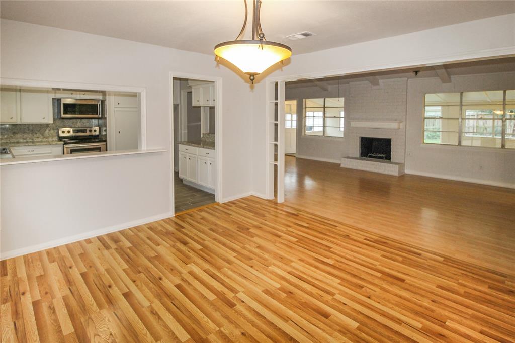 10534 Huntington Wood Drive