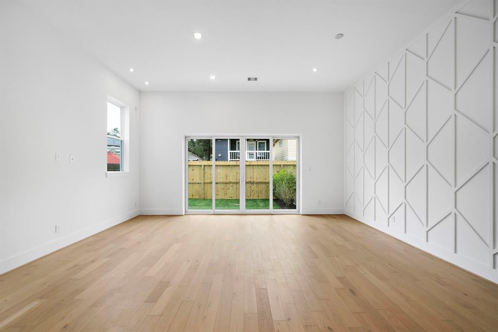826 E 25th Street, Houston, Texas image 9