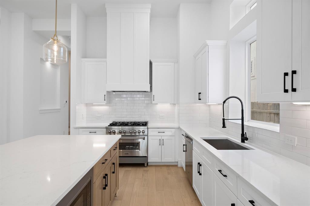 826 E 25th Street, Houston, Texas image 7