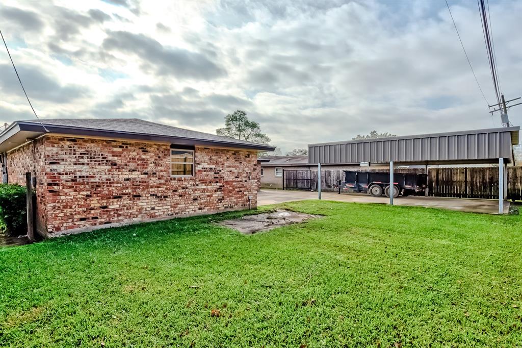 3112 Nashville Avenue, Nederland, Texas image 39