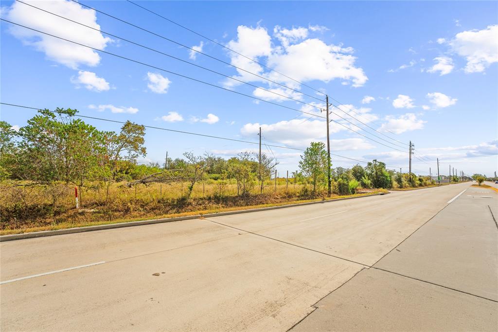 18926 Kermier Road, Hockley, Texas image 17