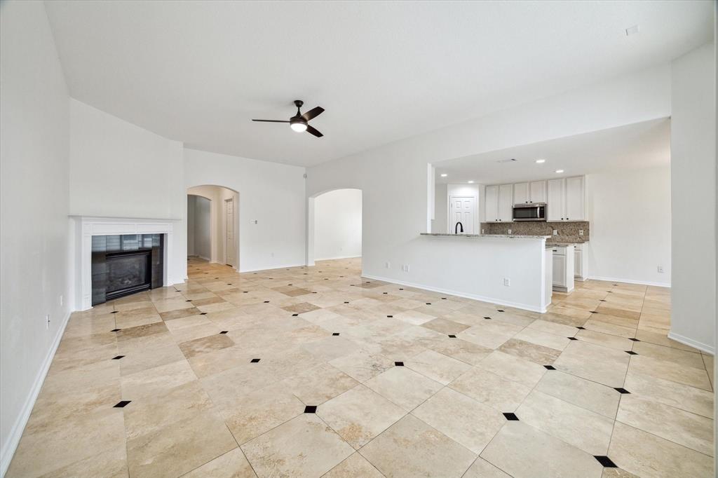 18519 Water Scene Trail, Cypress, Texas image 2