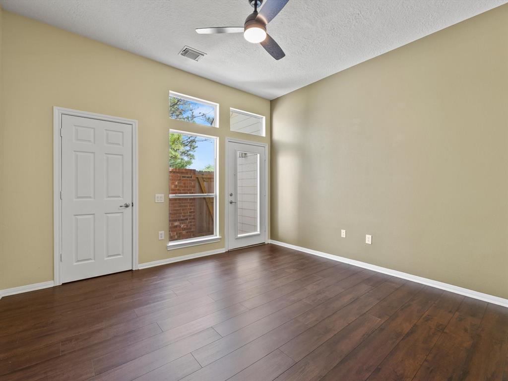 16619 Shimmering Lake Drive, Cypress, Texas image 24