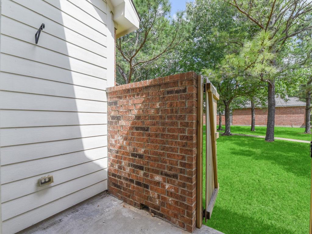16619 Shimmering Lake Drive, Cypress, Texas image 26