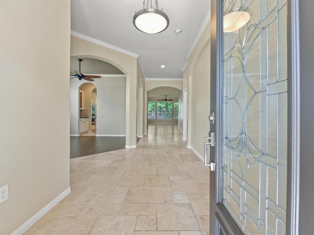 16619 Shimmering Lake Drive, Cypress, Texas image 8
